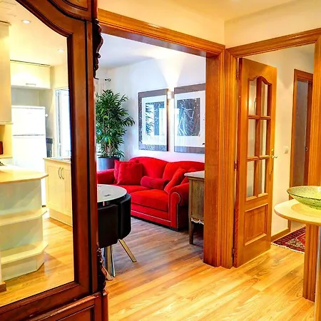 Olivia By Hello Homes Сіджас